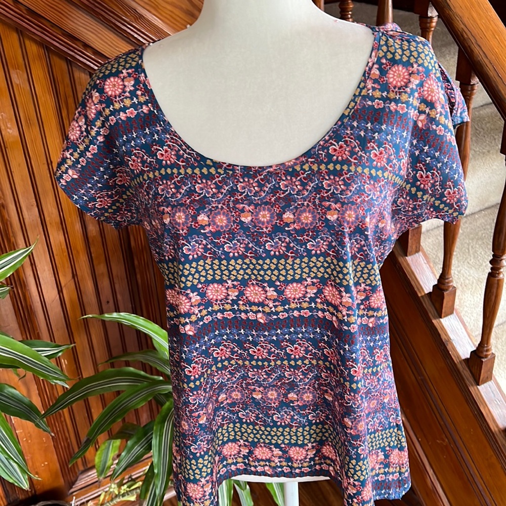 Floral Cold Shoulder Cap Sleeve Top Sz S